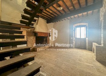 Torre Izzalini 45.jpg - Casa indipendente Frazione Izzalini 14, Todi - foto 18