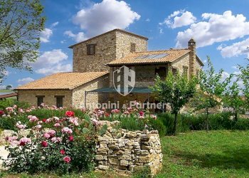 casale le tortore 22.jpg - Casale Piazza del Popolo, Todi - foto 1