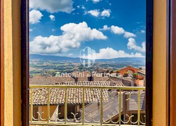 appartamento la pinza todi 18.jpg - Appartamento Piazza del Popolo, Todi - foto 1