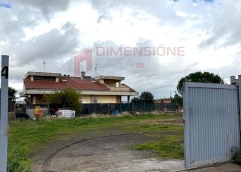 WhatsApp Image 2025-03-17 at 12.56.17.jpeg - Terreno edificabile Via del Fosso dell'osa  399, Roma - foto 1