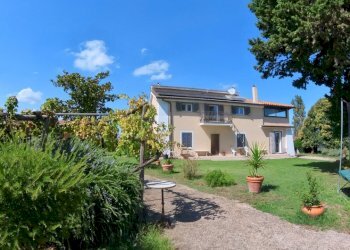 IMG_20250917_125933_10_529_PureShot.jpg - Casale Via Campagnanese 874, Morlupo - photo 27