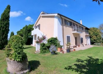 IMG_20250917_125713_10_524_PureShot.jpg - Casale Via Campagnanese 874, Morlupo - photo 1