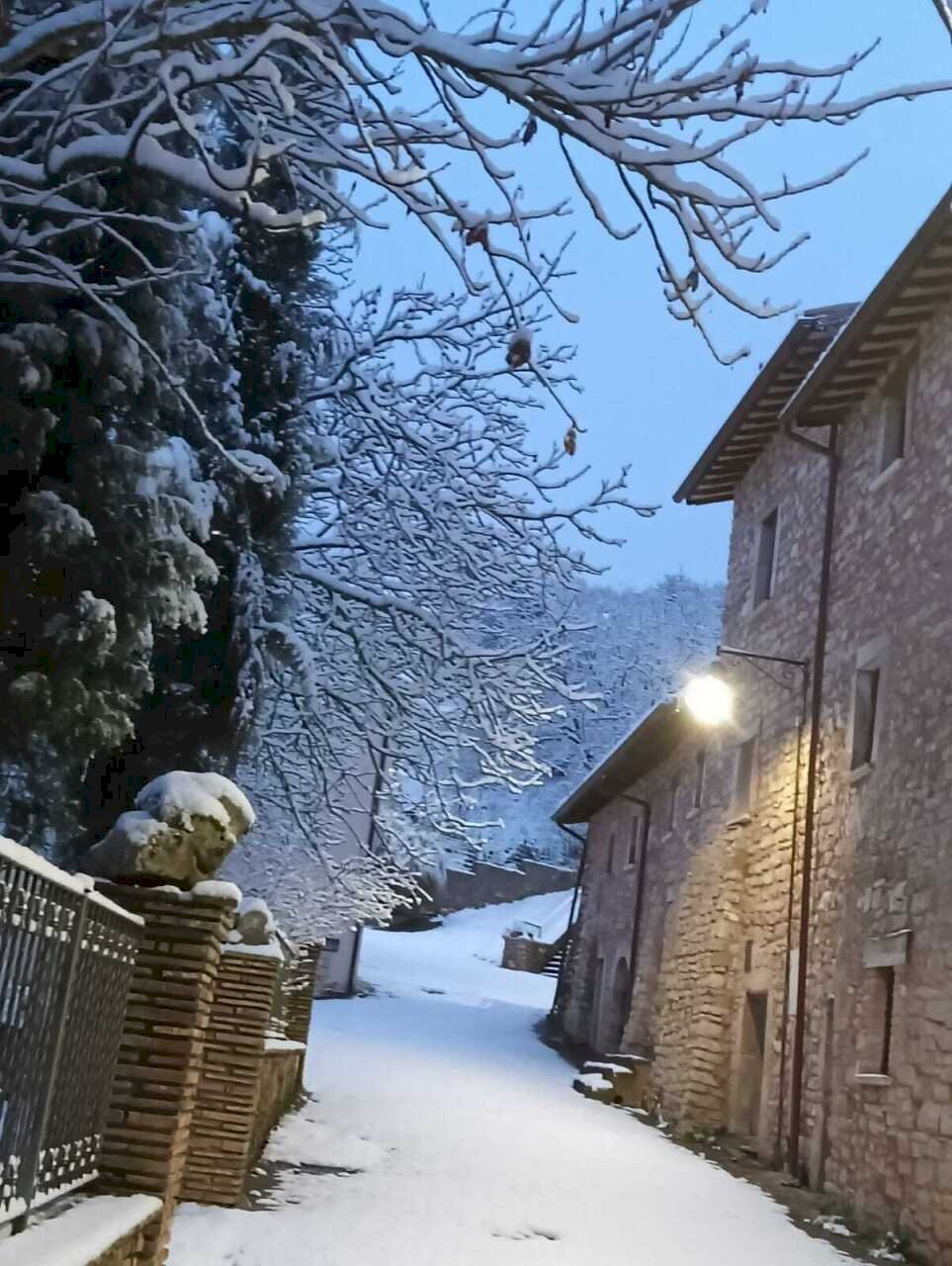 IMG-20260108-WA0006.jpg - Attic Via Folignate 1, Visso - photo 1