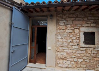 1000172239.jpg - Attico Via Folignate 1, Visso - foto 5