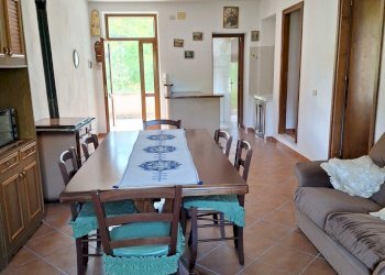 1000172260.jpg - Attico Via Folignate 1, Visso - foto 8