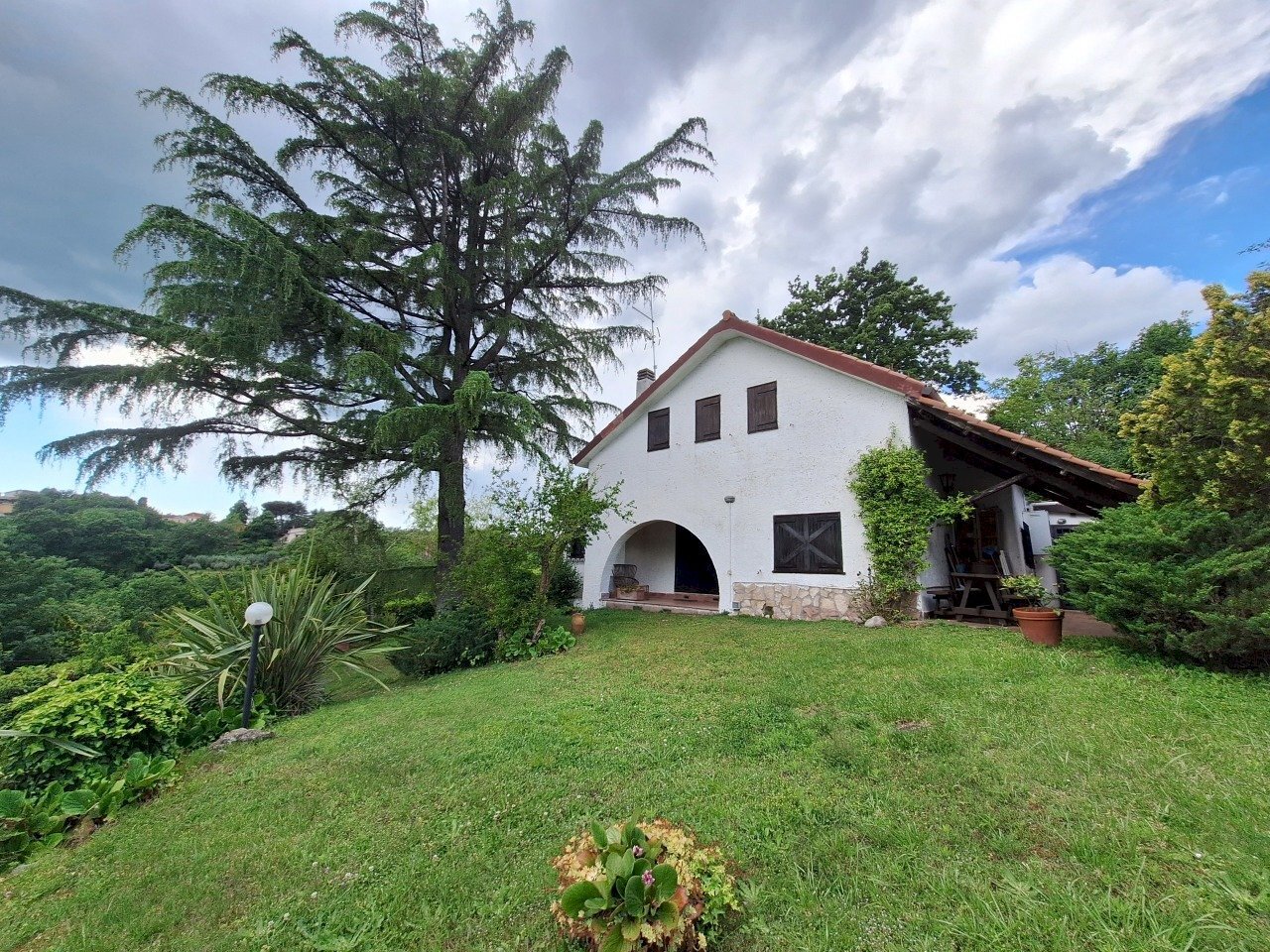 1000173704.jpg - Villa via polluce 2, Rignano Flaminio - foto 1