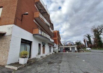 20250227_154427.jpg - Stable - Palace Via Flaminia 5, Morlupo - photo 7