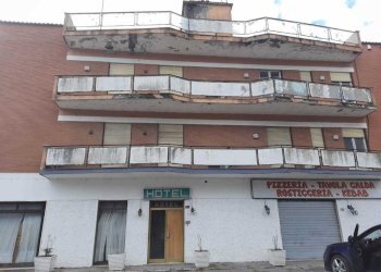 IMG-20250227-WA0033.jpg - Stable - Palace Via Flaminia 5, Morlupo - photo 12