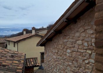 20250301_141707.jpg - Trilocale Via Folignate 1, Visso - foto 7