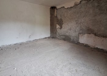 20250301_141903.jpg - Trilocale Via Folignate 1, Visso - foto 12