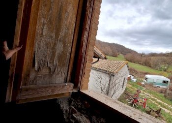 20250301_141922.jpg - Trilocale Via Folignate 1, Visso - foto 14