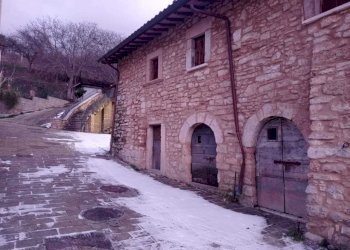 IMG-20250115-WA0015.jpg - Trilocale Via Folignate 1, Visso - foto 12