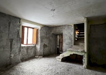 IMG_6225.jpg - Trilocale Via Folignate 1, Visso - foto 6