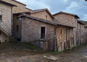 9-20240420_165249.jpg.jpg - Trilocale Via Folignate 1, Visso - foto 16