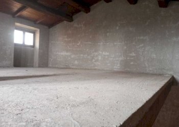 IMG-20250108-WA0019.jpg - Rustico via di Agliano 1, Campello sul Clitunno - foto 9