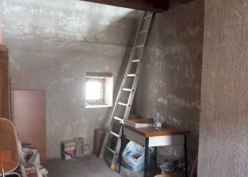 IMG-20250108-WA0012.jpg - Rustico via di Agliano 1, Campello sul Clitunno - foto 11