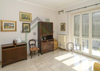 CAMERA 2 - Trilocale Via Fatebenefratelli 3, San Maurizio Canavese - foto 8