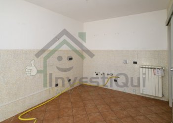 CUCINA - Villa a Schiera Via Giovanni Falcone 25, San Maurizio Canavese - foto 12