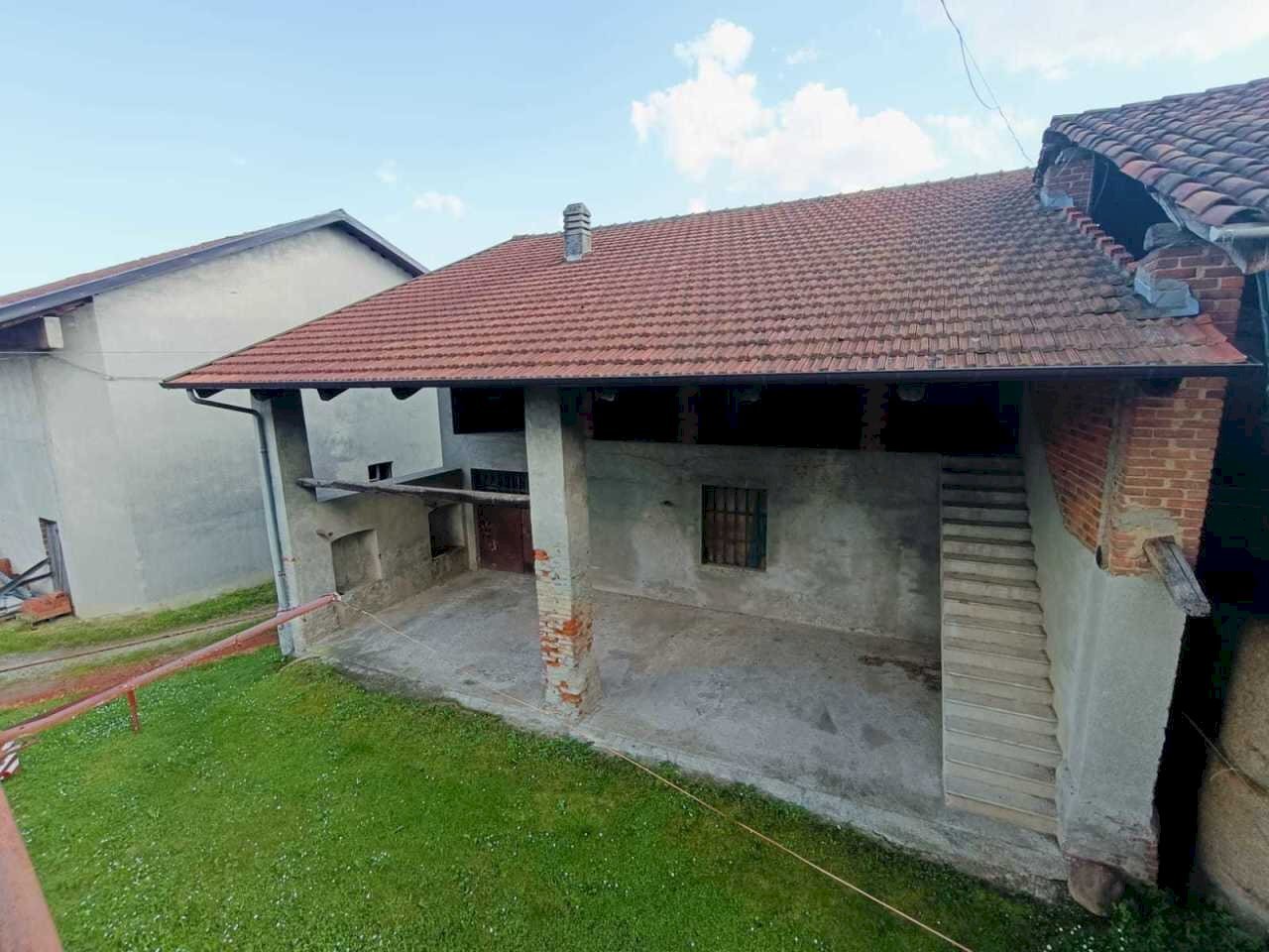 FABBRICATI - Magazzino Via Chiesa S.Domenico 1, Front - foto 1