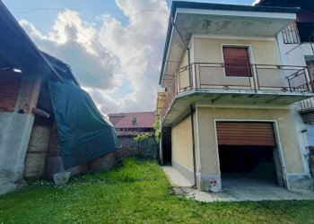 FABBRICATI - Magazzino Via Chiesa S.Domenico 1, Front - foto 4