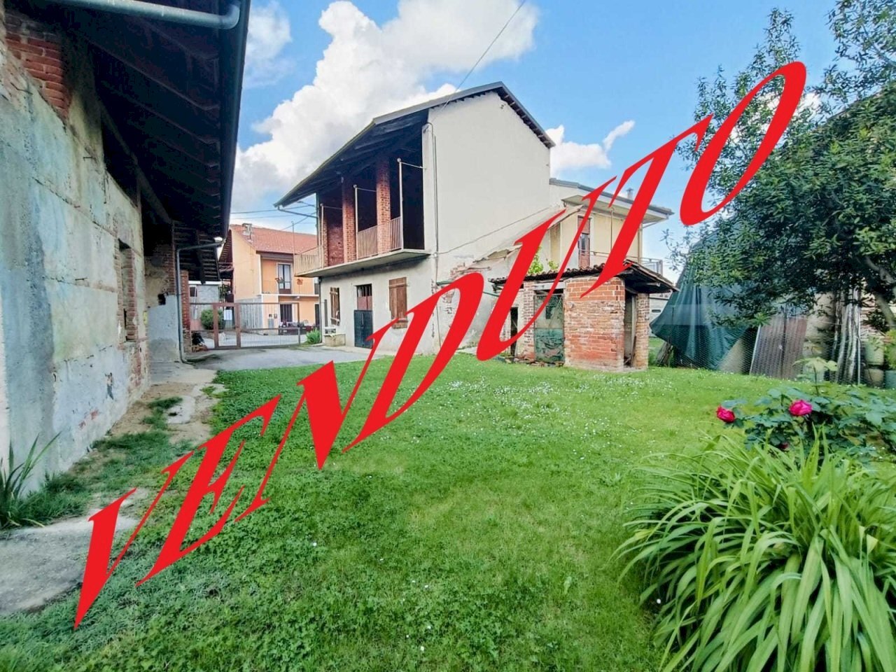 28383.jpg - Magazzino Via Chiesa S.Domenico 1, Front - foto 1