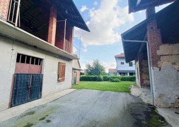 TERRENO E TETTOIA - Magazzino Via Chiesa S.Domenico 1, Front - foto 14