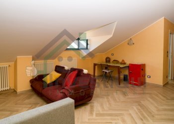 PIANO SUPERIORE - Trilocale Via Gerardi Bianca 4, Ciriè - foto 18