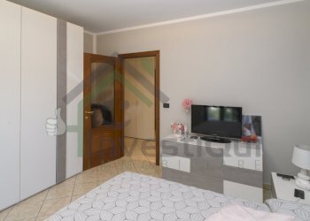 CAMERA MATRIMONIALE - Quadrilocale Nole - foto 19