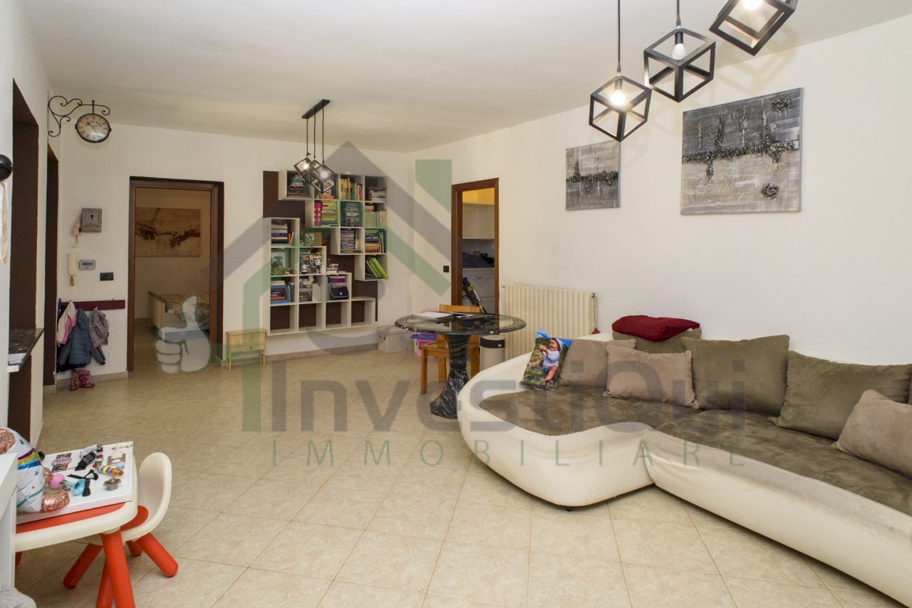 _MAX4901.jpg - Portion of a house Via Rocca 12, Vauda Canavese - photo 2