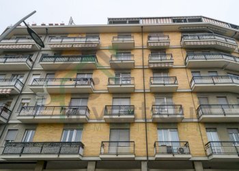 _85N8365.jpg - Quadrilocale Ciriè - foto 23