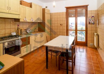 _85N8313.jpg - Quadrilocale Nole - foto 3