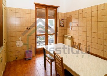 _85N8314.jpg - Quadrilocale Nole - foto 8