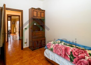 _85N8323.jpg - Quadrilocale Nole - foto 21