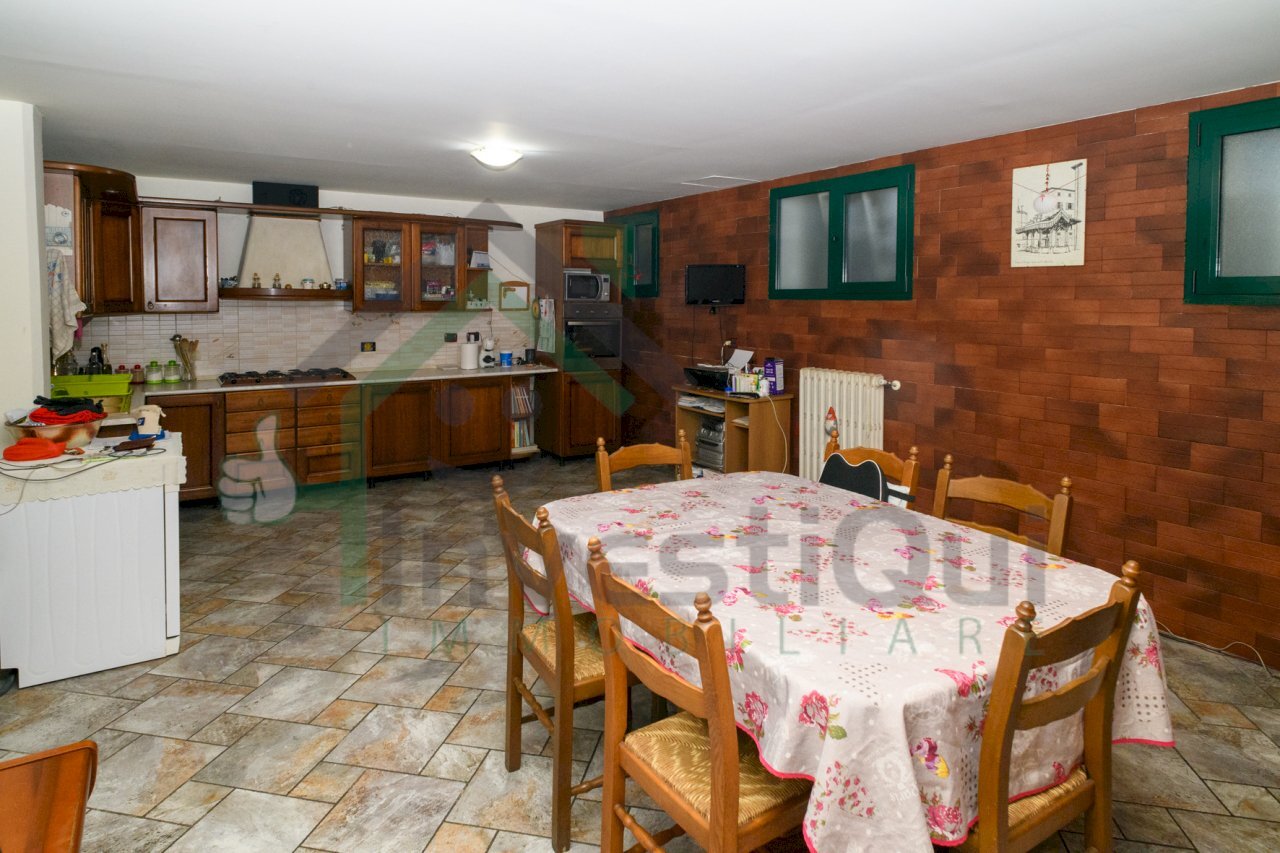 _85N8418.jpg - Villa Via G. Cubito 175, San Maurizio Canavese - foto 3