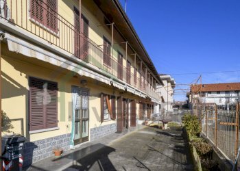 CORTILE PRIVATO - Terratetto - Terracielo Via San Giovanni Bosco 46, Ciriè - foto 4