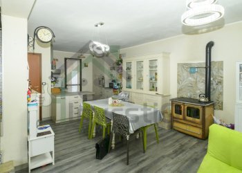 zona giorno (4).jpg - Terratetto - Terracielo VIA MONTEGRAPPA 27, Mathi - foto 5