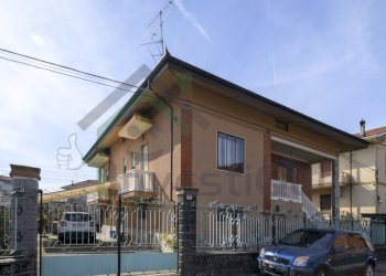 VILLA - Villa Via Alcide de Gasperi 13/A, San Maurizio Canavese - foto 1