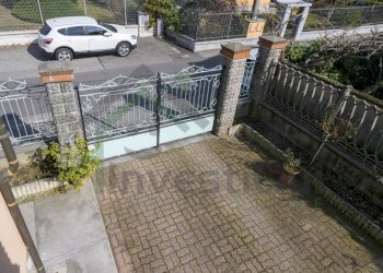 ACCESSO CARRAIO - Villa Via Alcide de Gasperi 13/A, San Maurizio Canavese - foto 4