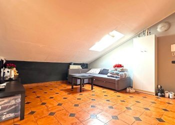 ZONA GIORNO/NOTTE - Mansarda Via Della Repubblica 15, Ciriè - foto 12