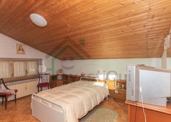 DSC_0540.JPG - Villa Strada Antica per Ciriè 1515, San Carlo Canavese - foto 20