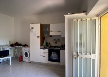 1.jpeg - Bilocale via enrico toti 11, Fara in Sabina - foto 2