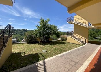 15.jpeg - Bilocale via enrico toti 11, Fara in Sabina - foto 15