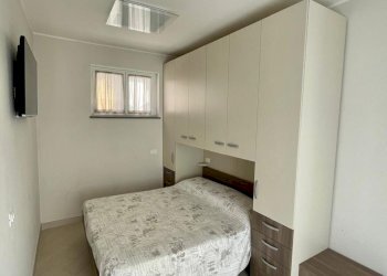 camera - Bilocale Borghetto Santo Spirito - foto 6