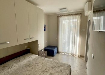 camera - Bilocale Borghetto Santo Spirito - foto 8