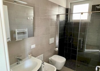 bagno - Bilocale Borghetto Santo Spirito - foto 12