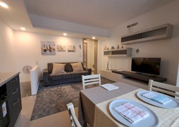 soggiorno angolo cottura - Bilocale Loano - foto 4