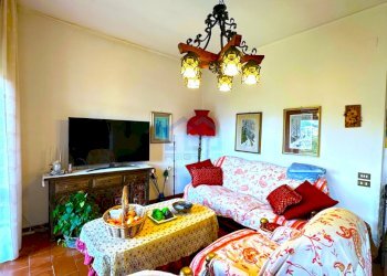 SOGGIORNO - Appartamento Via Fratelli Grondona 18, Savona - foto 4