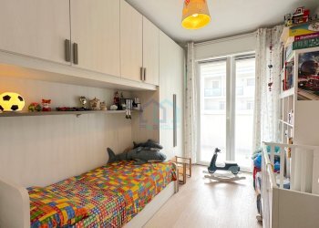 camera - Quadrilocale Via Privata Vistamare 6, Savona - foto 13