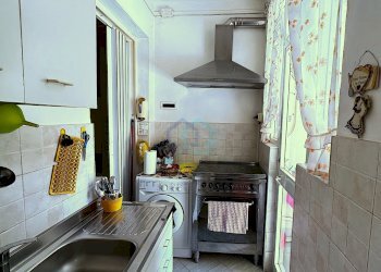 cucina - Trilocale Via Aicardi 34, Celle Ligure - foto 4