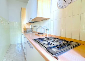 cucina - Trilocale Piazzale Piemonte 9, Albissola Marina - foto 5